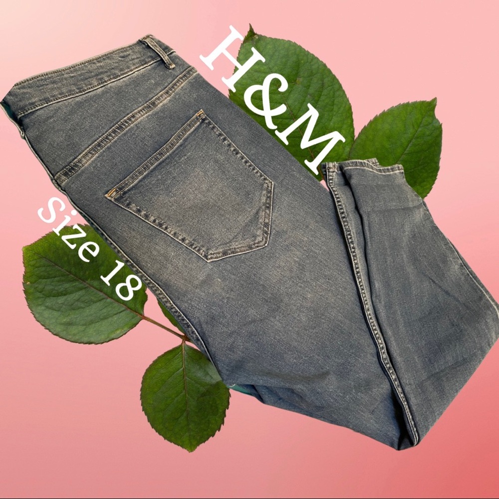 🍃H&M High-Rise Jegging🍃